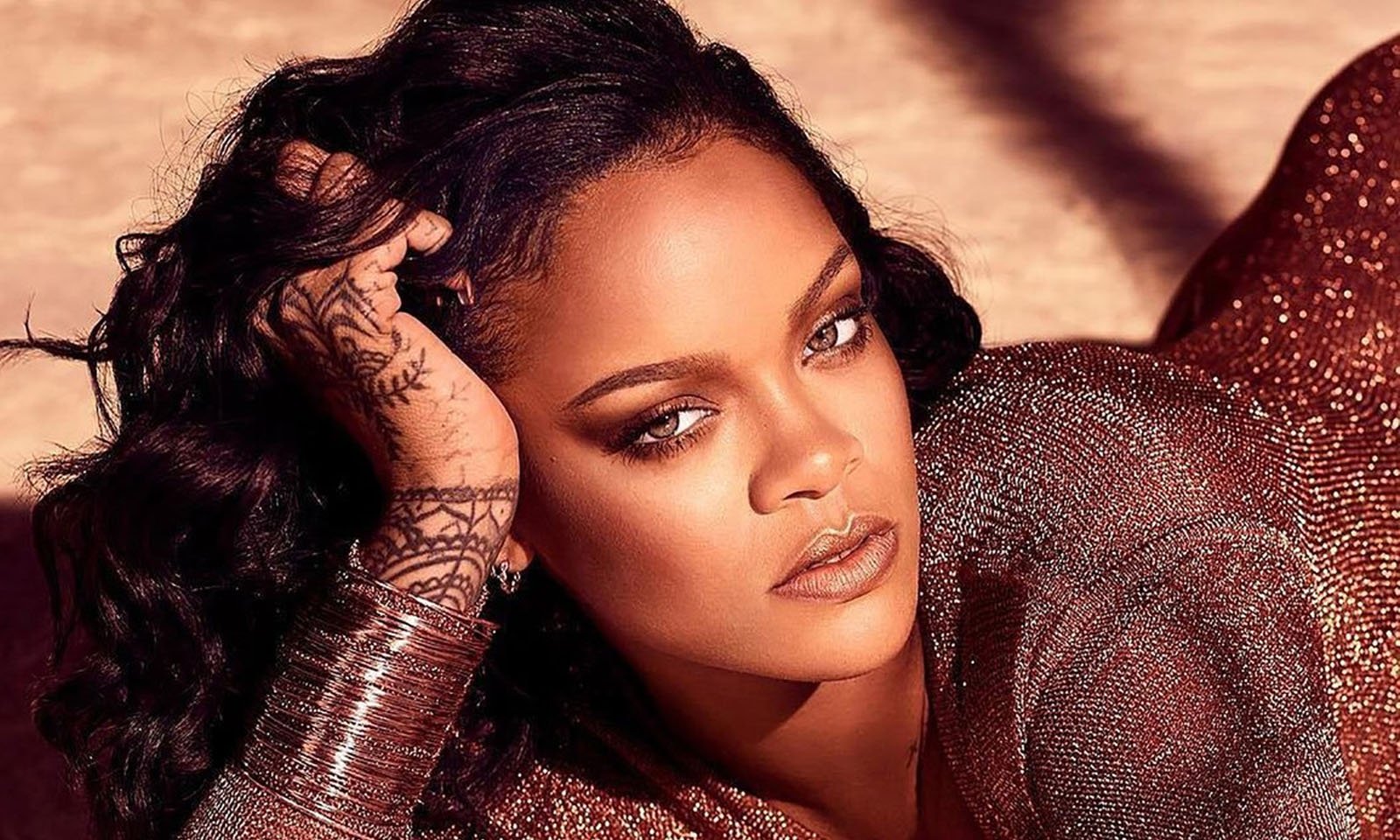 Skylar Grey divulga música descartada do novo álbum de Rihanna; vem ouvir