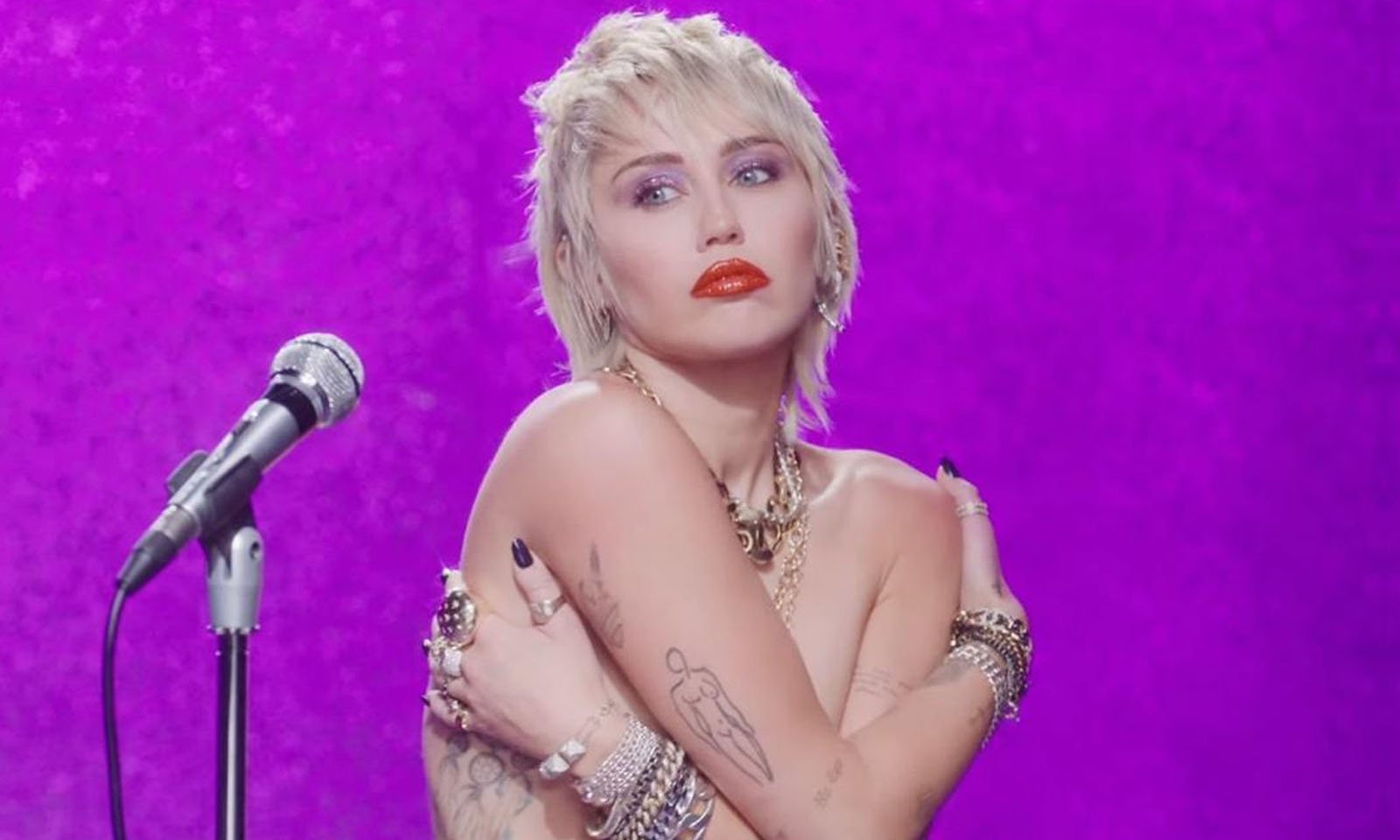 Miley Cyrus é anunciada para performance no VMA 2020