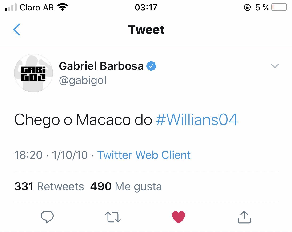 Gabigol utiliza tweet antigo de Manu Gavassi e internet revida
