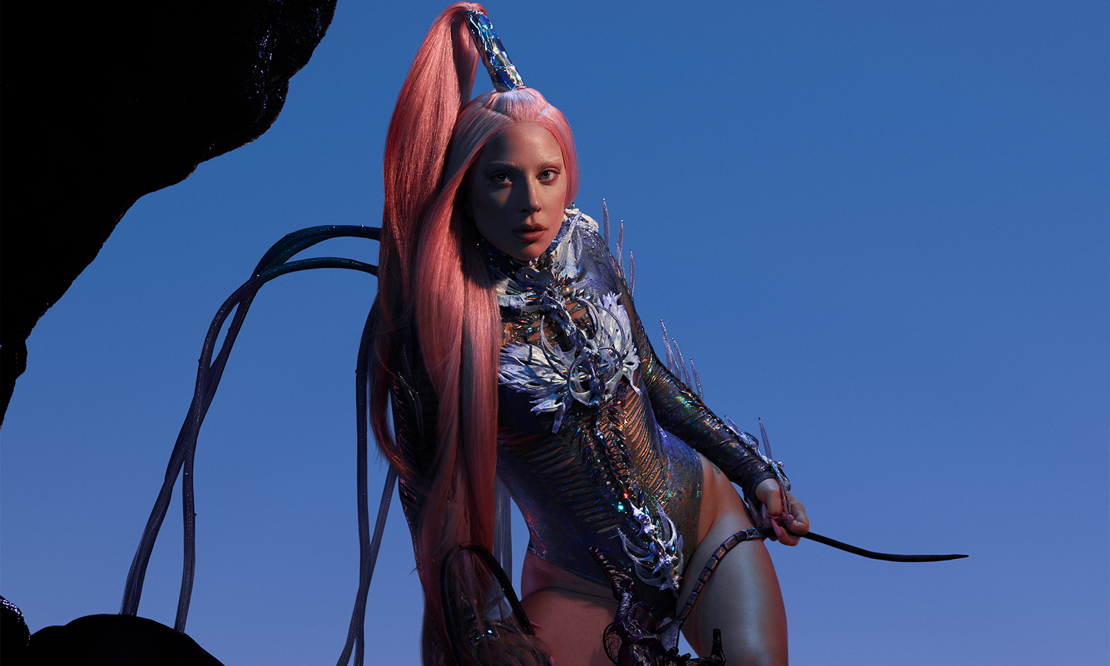 'Babylon': parte dos fãs de Lady Gaga diz preferir demo da música à versão final