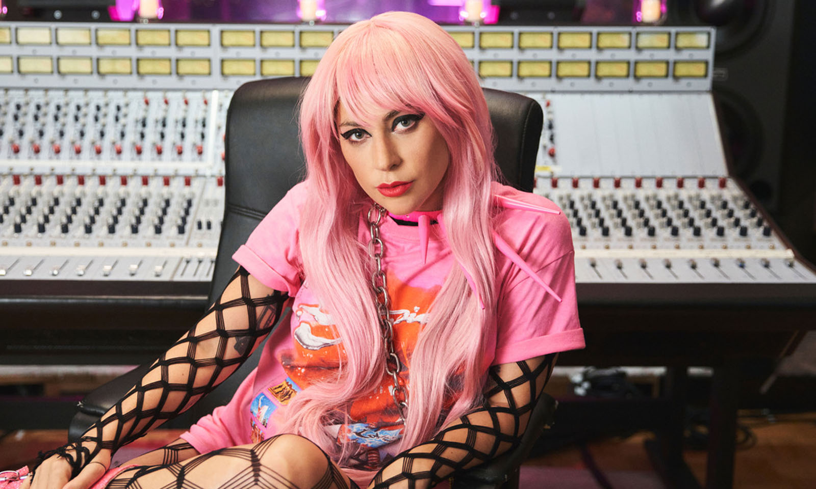 Fãs de Lady Gaga pedem show da cantora no Rock in Rio 2021