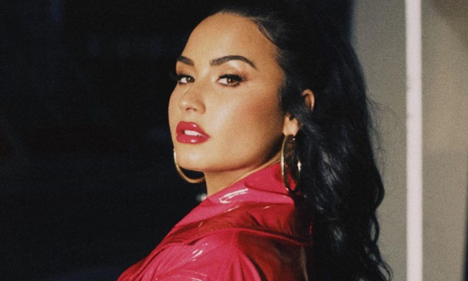 Demi Lovato divulga prévia de nova música no Instagram