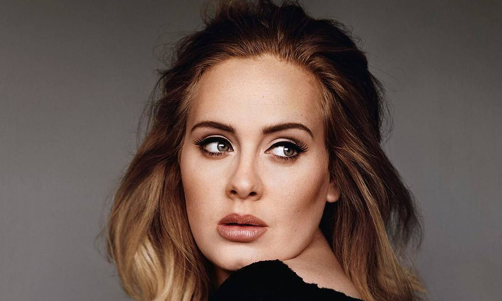 Rádio americana confirma novo álbum de Adele para o mês de novembro