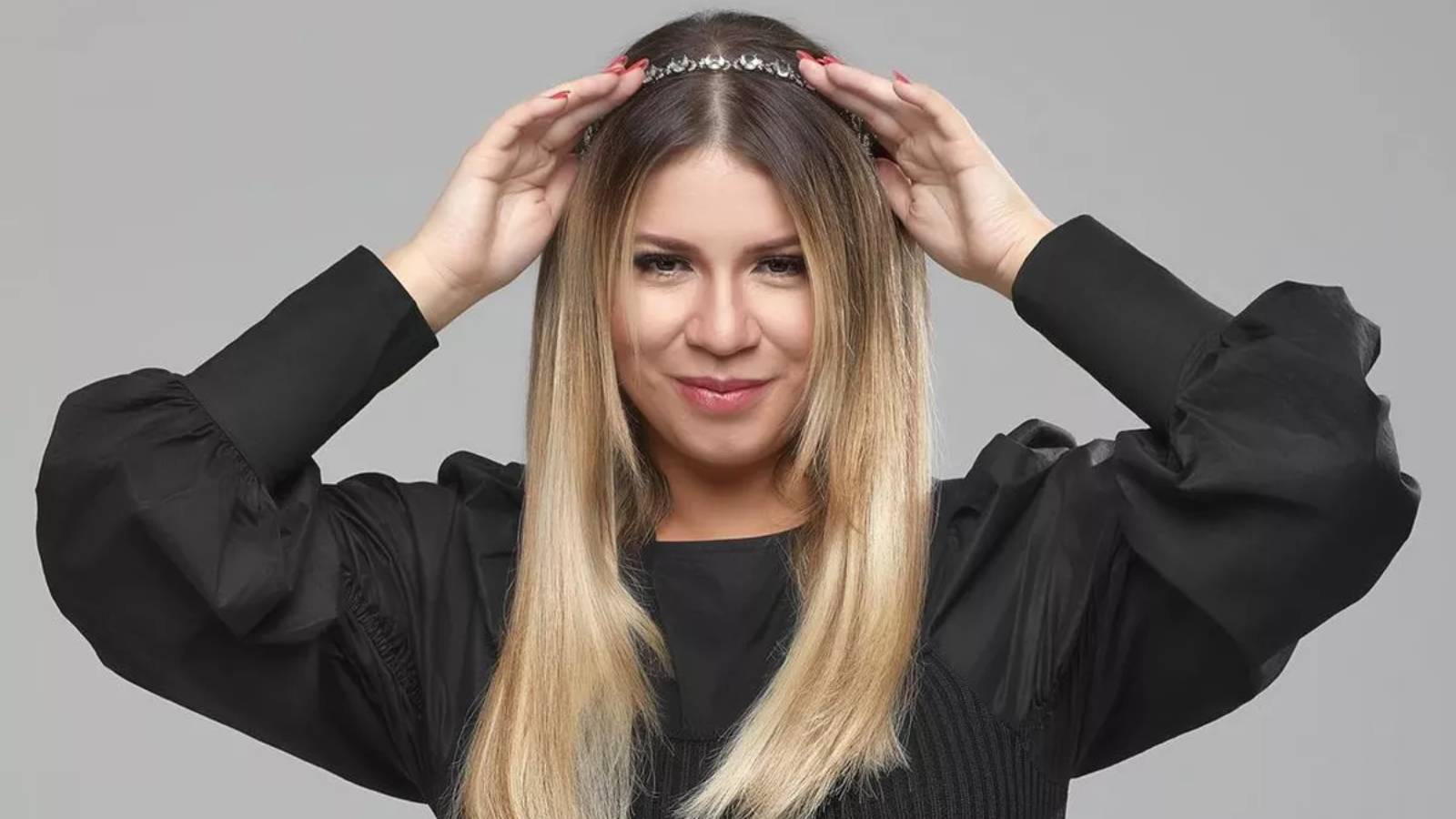 Marília Mendonça se consagra como a mulher mais ouvida de 2021 na Deezer pelo terceiro ano seguido