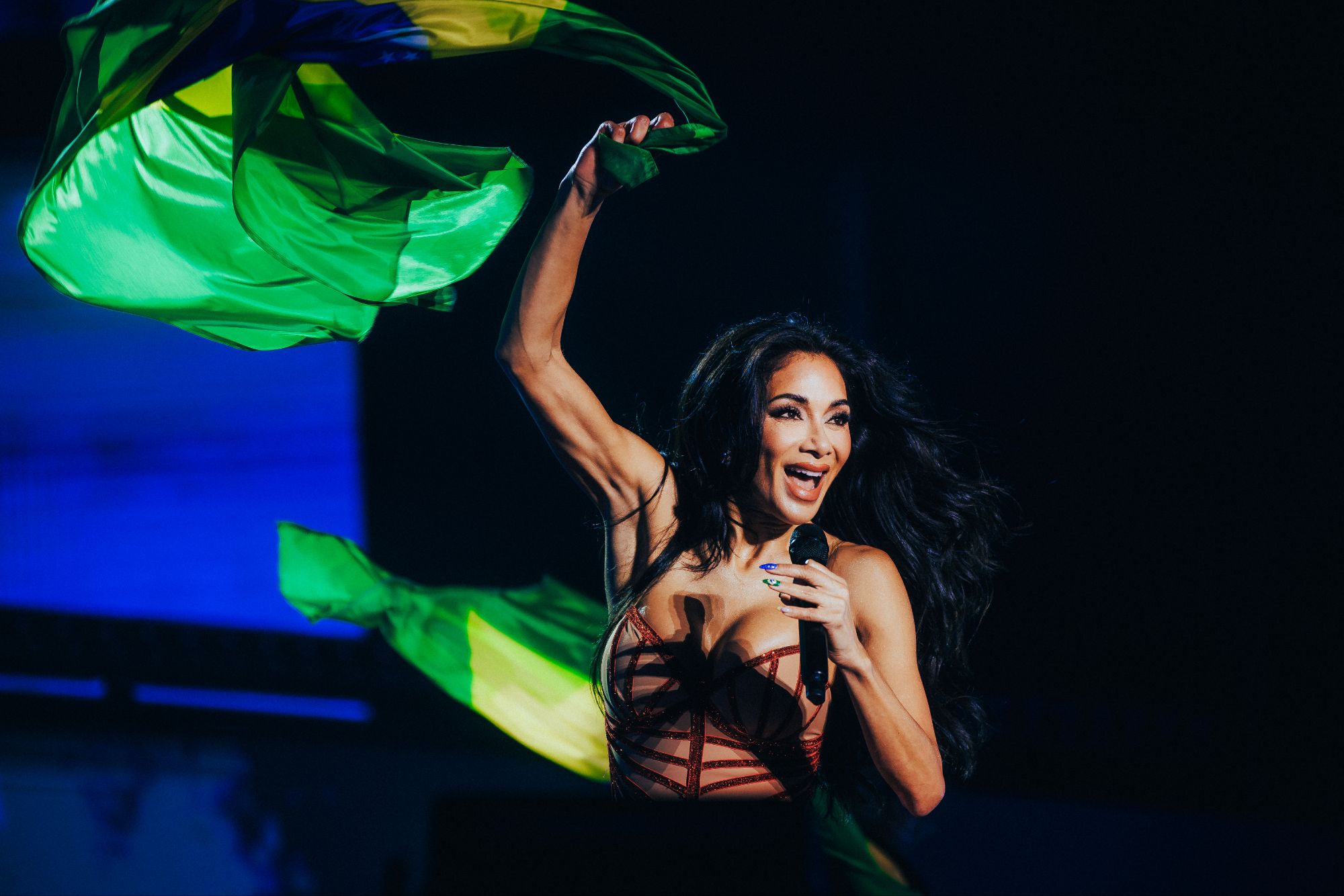 Pussycat Dolls fazem estreia histórica no Brasil com hits dos anos 2000, fãs no palco e homenagem ao samba Pussycat Dolls fazem estreia histórica no Brasil com hits dos anos 2000, fãs no palco e homenagem ao samba